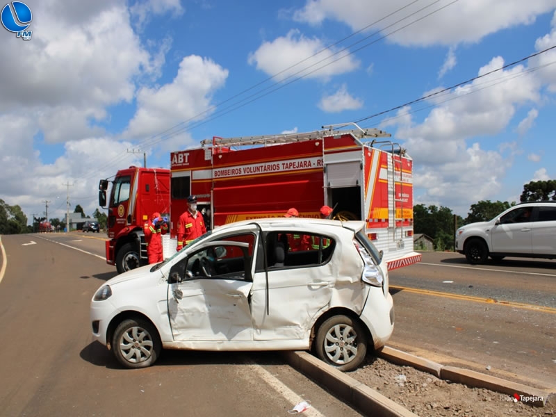Casal morre em acidente envolvendo carro e caminhão em Tapejara