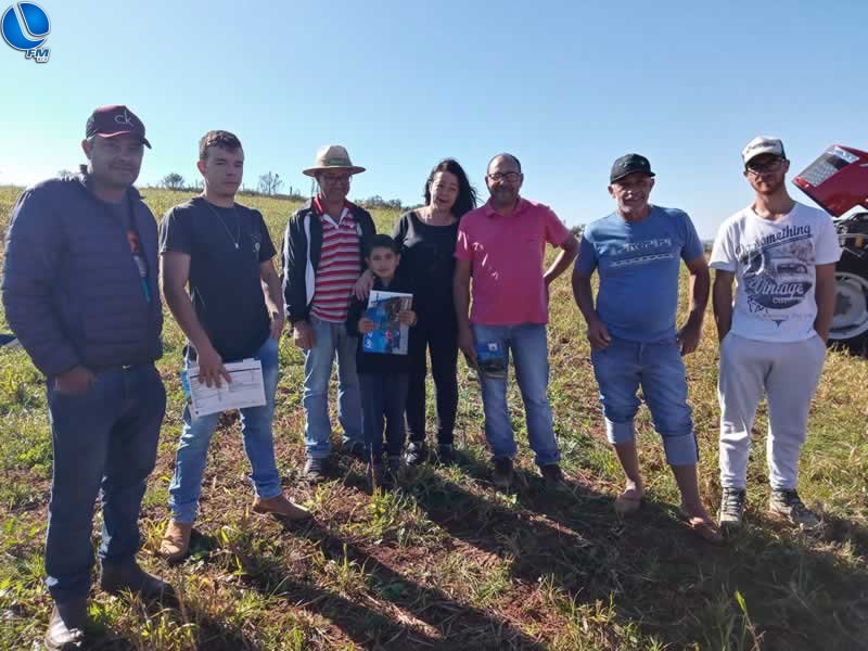 DIA DE CAMPO COOPINGO E MAQUIAGRO