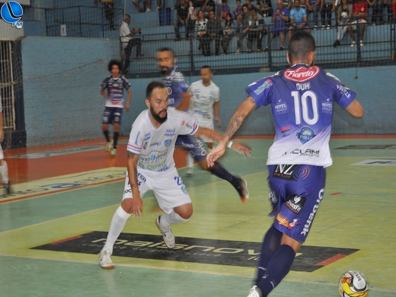 Três nomes de treinadores na lista do Lagoa Futsal