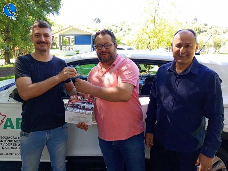 Rifa: Abamf entrega carro