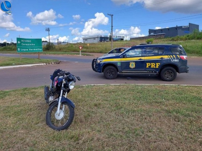 Motociclista fica ferido após acidente na BR 285, em Passo Fundo