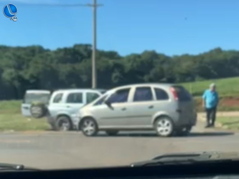 Colisão entre dois veículos é registrada na BR-285