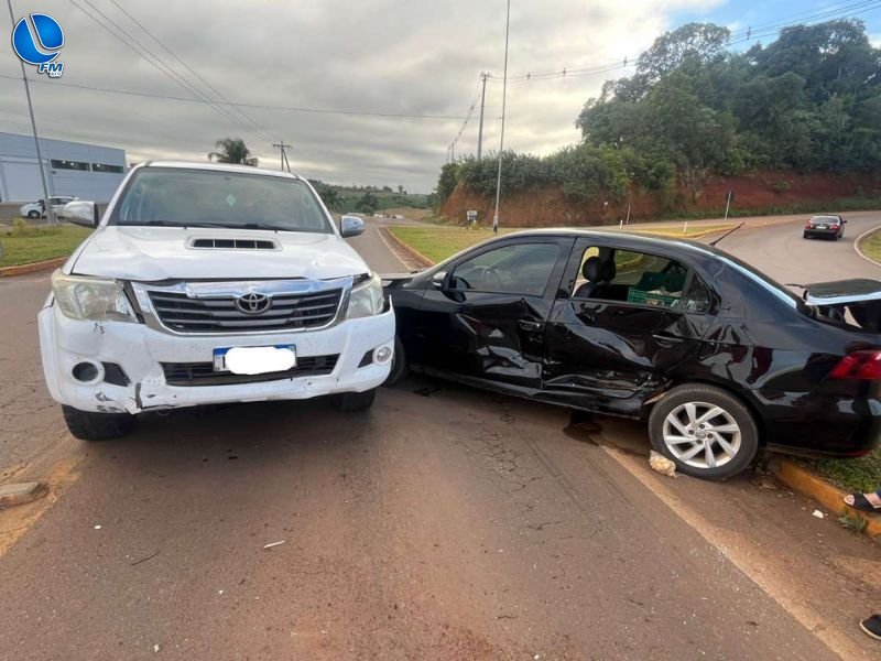 Colisão mobiliza Bombeiros no trevo de acesso a Água Santa em Tapejara