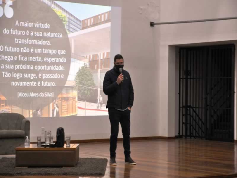 Complexo de Saúde: “Muito bem planejado” elogia Marcelo Zambotto