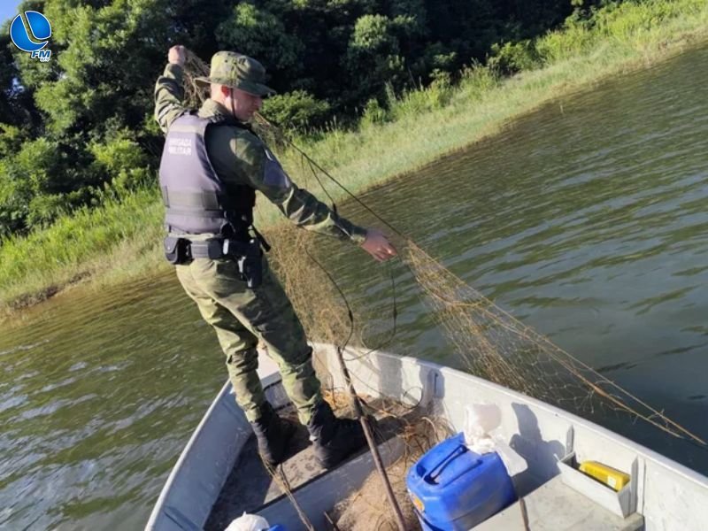 Batalhão Ambiental apreende mais de mil metros de redes ilegais na UHE do Rio Passo Fundo
