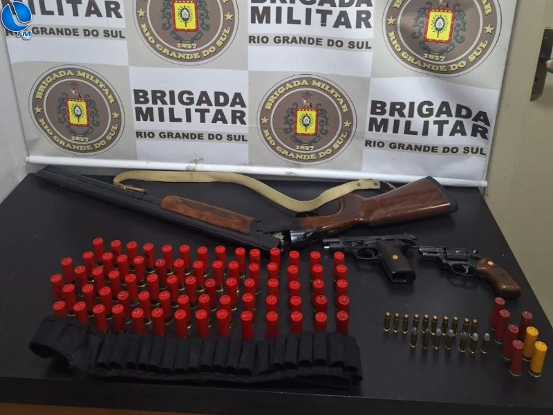 Armas são apreendidas em ocorrência de violência doméstica em Passo Fundo