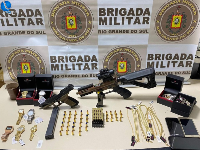 Acusado de homicídio e roubo morre em confronto com a BM de Carazinho