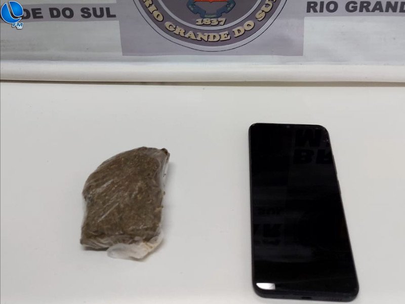 Adolescente são detidos com drogas em Nova Prata