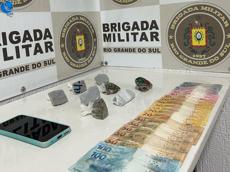 Jovem é preso por tráfico de drogas em Serafina Corrêa