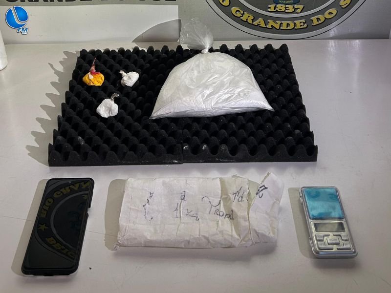 Brigada Militar apreende cerca de 750 gramas de cocaína em Guaporé
