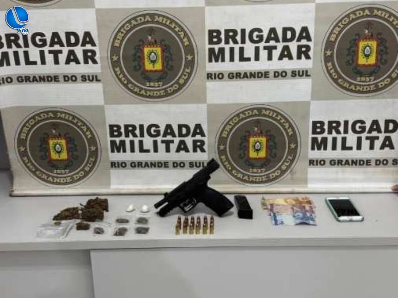 Homem é preso com pistola e drogas em Getúlio Vargas