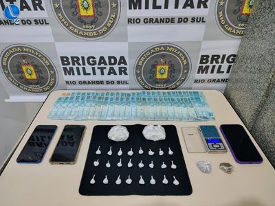 Brigada Militar prende mulher com cocaína e R$ 5 mil em Nova Prata