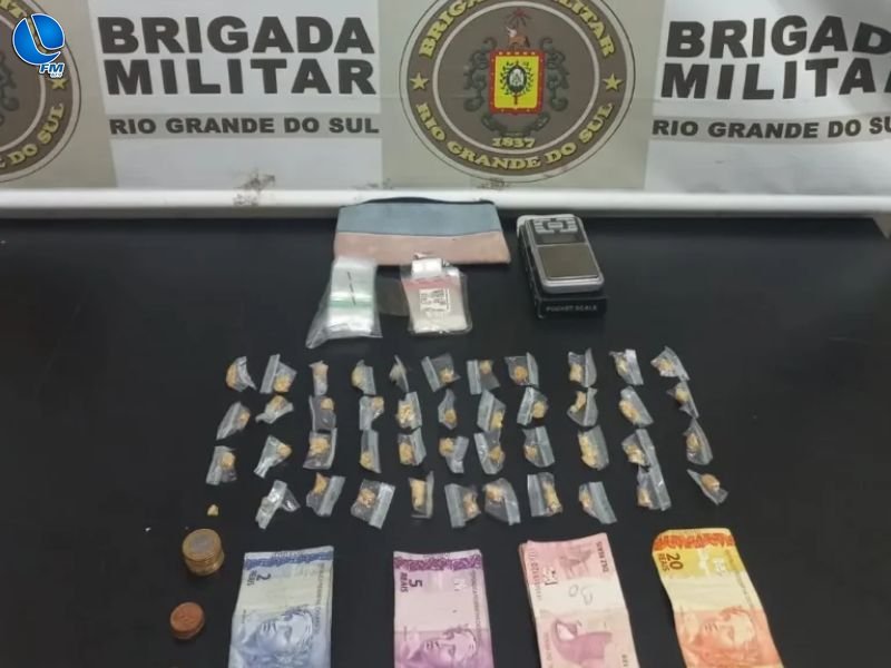 Mulher é presa por tráfico de drogas em Passo Fundo