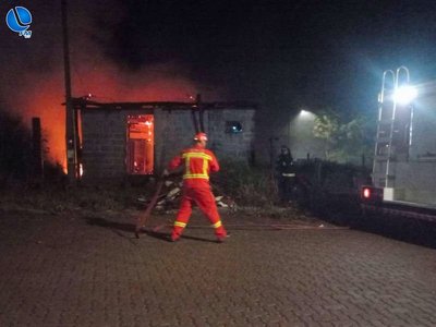 Incêndio destrói residência em Machadinho
