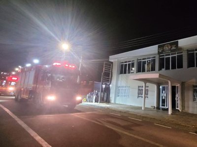 Incêndio atinge fundos do Clube Guarani em Vacaria
