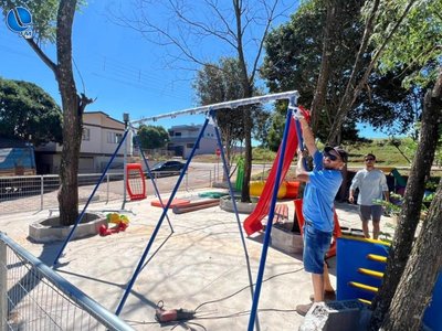 Prefeitura orienta que brinquedos da Praça Alaíde Nunes ainda não estão liberados para uso