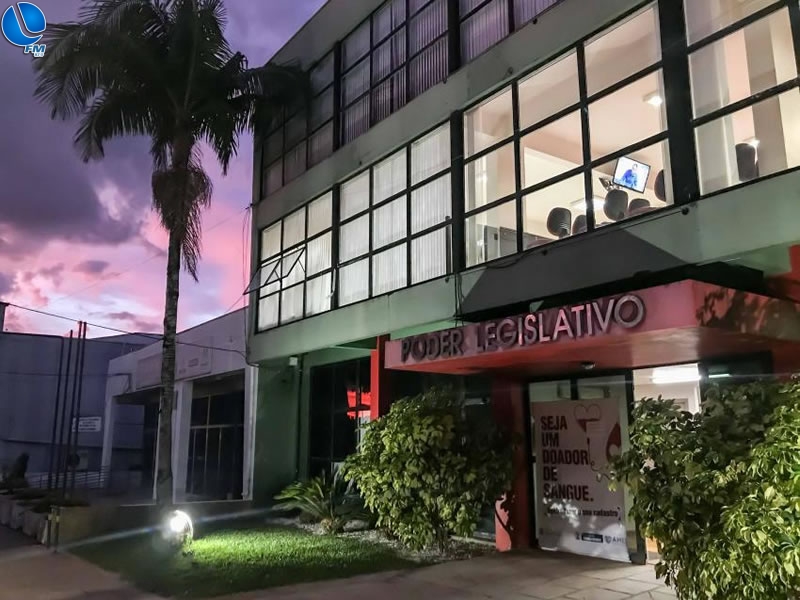 Câmara de Vereadores: 7 casos de covid.