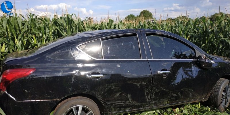 Acidente com veículo com placas de Palhoça/SC