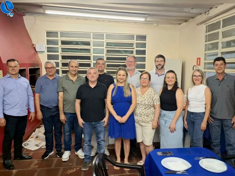 Nova diretoria da CDL realiza confraternização