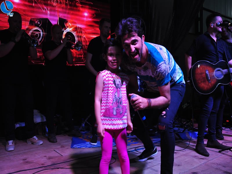 Festa na Comunidade Capela do Divino em Ibiraiaras com Rogério Magrão e Banda e mais Banda Pop Sul