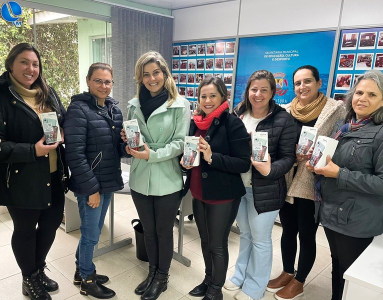 Lagoa Vermelha: escolas municipais passam a contar com celulares