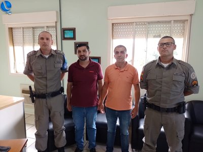 Brigada Militar realiza reunião com lideranças políticas da cidade de Caseiros