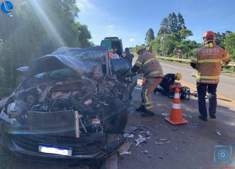 Lagoenses sofrem acidente em Passo Fundo
