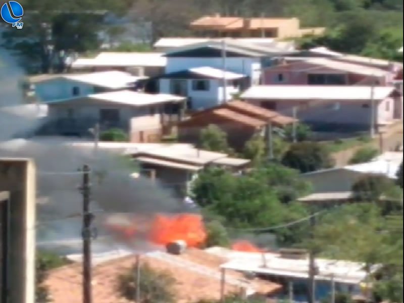 Em 24 horas, Corpo de Bombeiros registra três ocorrências de incêndio em residência