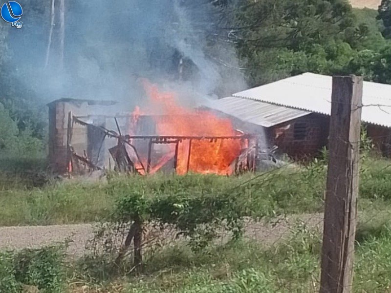 Homem é preso por incêndio criminoso, no bairro Boa Vista