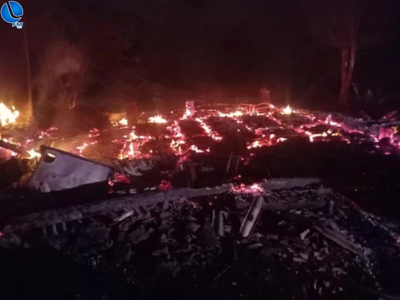Dois corpos são encontrados em destroços de casa incendiada em Roque Gonzales