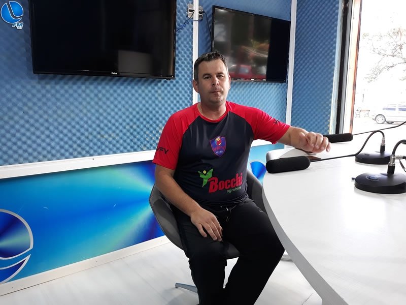 José Luiz aborda Projeto Voleibol Futuro Vermelhense