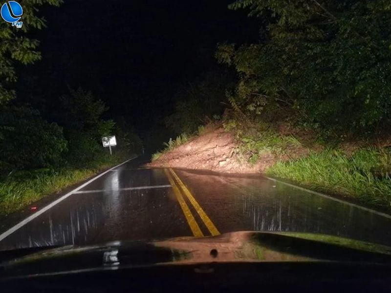 Chuva intensa provoca bloqueios em 43 trechos de rodovias no Rio Grande do Sul
