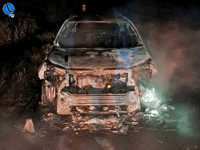 Corpo de Bombeiros de Lagoa Vermelha atende incêndio em veículo na BR-285