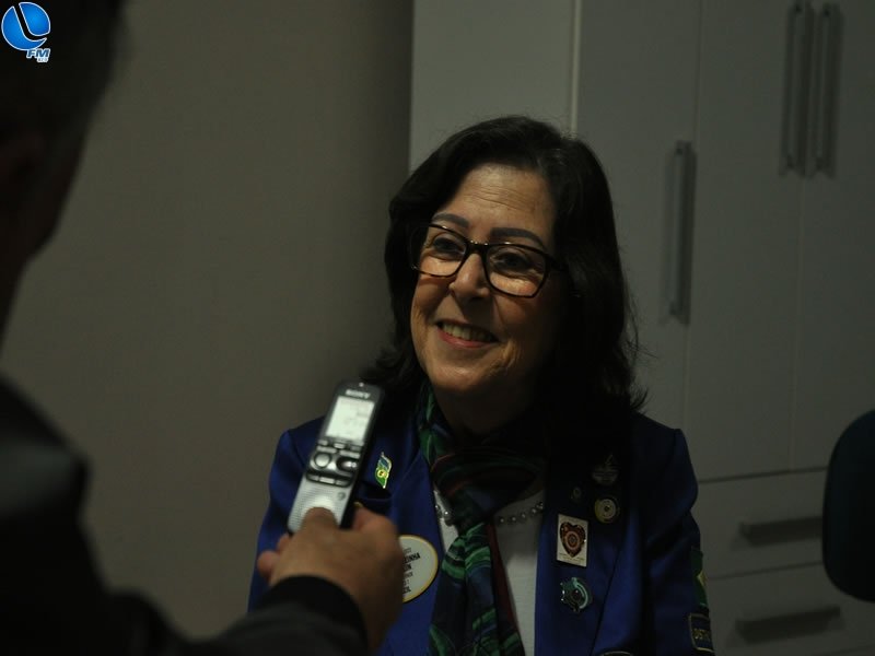 Governadora do Distrito LD7 visita Lagoa Vermelha