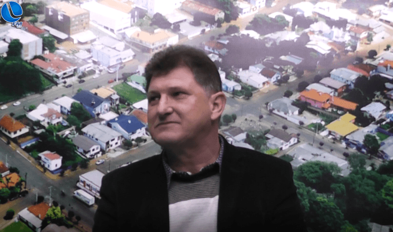 Várias foram as razões que determinaram pedido de renúncia do vice-prefeito de Caseiros