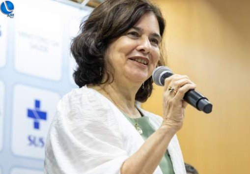 Ministra da Saúde anuncia edital para reduzir filas de cirurgias do SUS