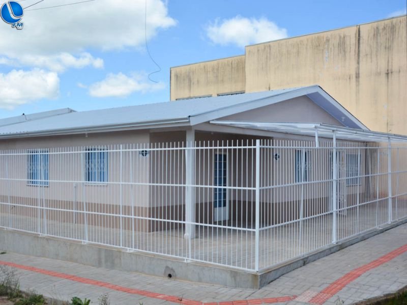 Visita à nova creche no bairro Medianeira reforça investimentos na educação e inclusão social