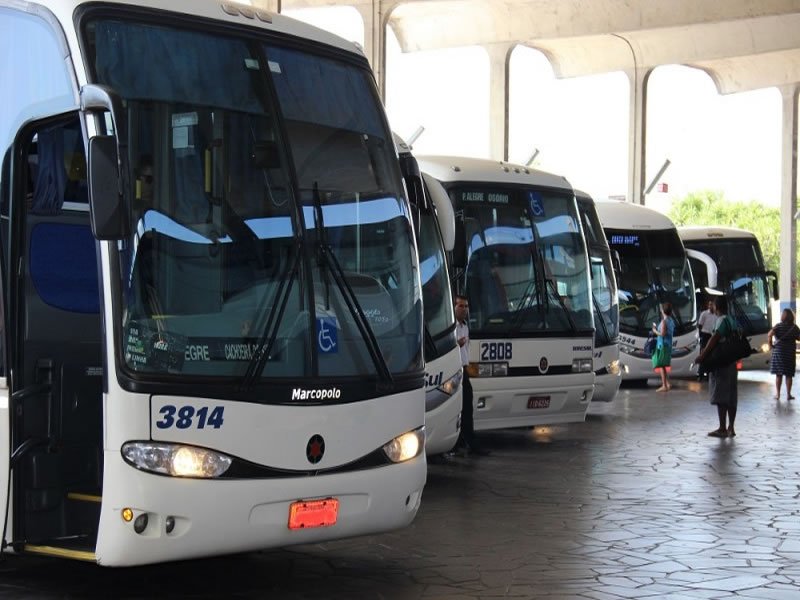 Veículos do transporte intermunicipal terão lotação definida por modelos de distanciamento