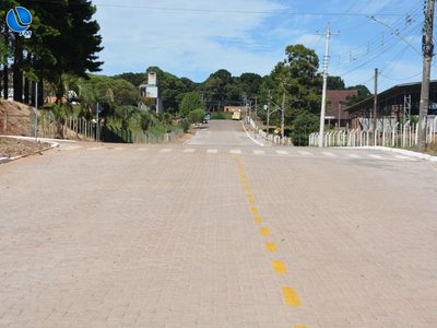 Investimento que gera desenvolvimento: pavimentação da Rua Valmor Bonotto fortalece a indústria de Lagoa Vermelha