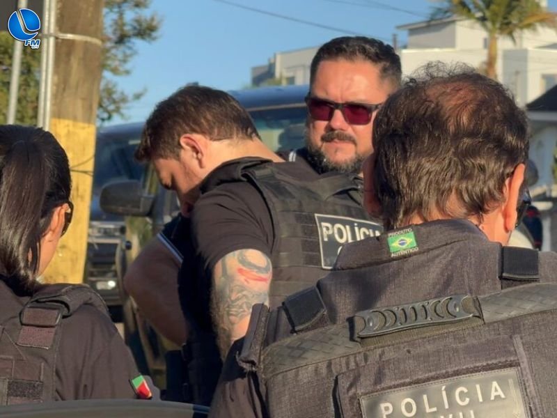 Operação Castelo de Cartas desarticula grupo de extorsão e comércio de armas em Passo Fundo