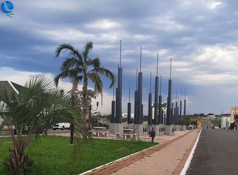 Praça das Bandeiras: inauguração dia 25 de janeiro