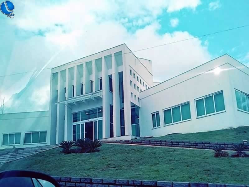 Suspensas as eleições de 2023 em Caseiros!