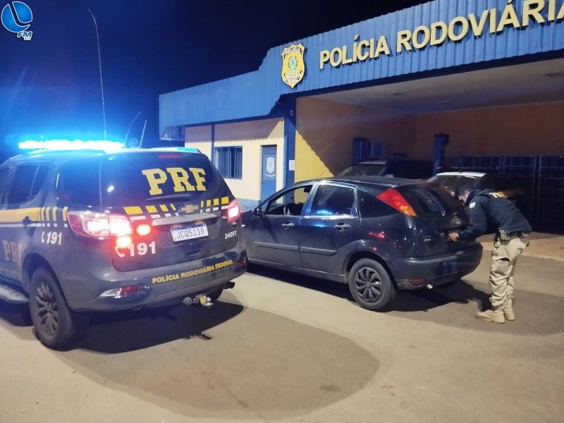 PRF recupera em Sarandi carro furtado na região metropolitana há menos de 24 horas