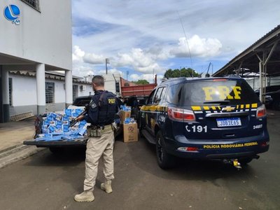 PRF intercepta carga de cigarros e prende motorista após perseguição na BR-468