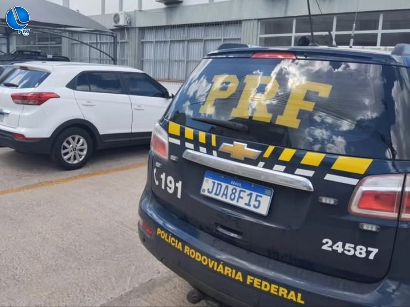 PRF recupera veículo clonado e prende condutora em Vacaria
