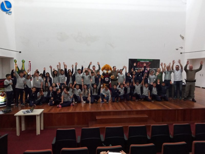 Proerd atende mais de 300 jovens em Caseiros e Lagoa Vermelha