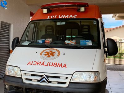 Ciclista fica ferido após acidente com veículo no Centro de Lagoa Vermelha