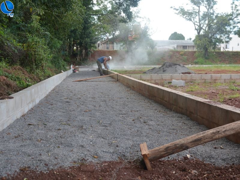 Praça do bairro Nunes: fase final da 1ª etapa