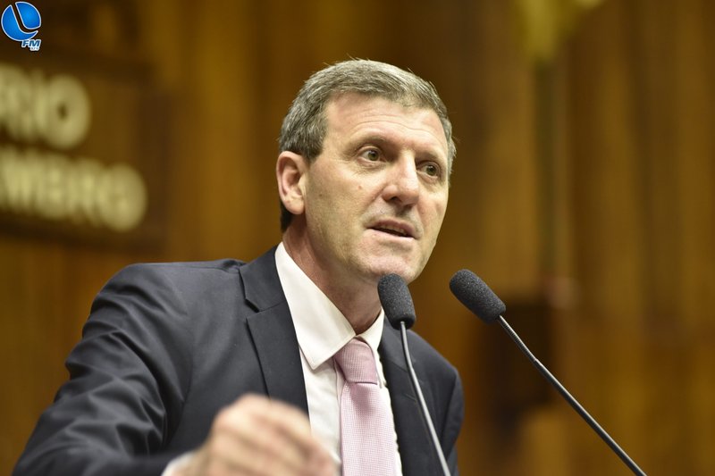 Convênio Estado e município: cursos profissionalizantes