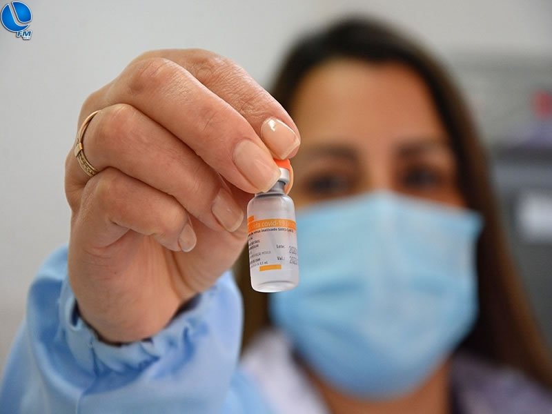 Pessoas com 25 anos ou mais podem agendar vacinação contra Covid-19